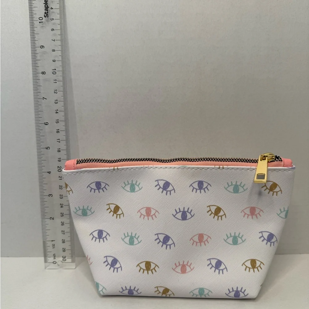 Eye Patterned White Pouch - Picture 5 of 6